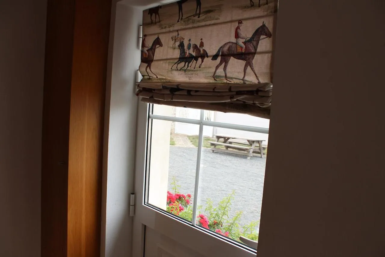 Holiday home La Bullote - Gites - Paris Roissy Villeneuve-sous-Dammartin France