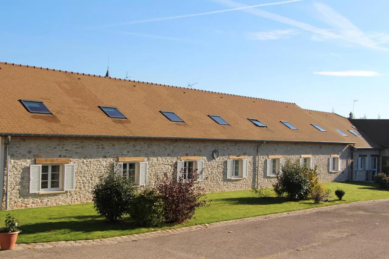 La Bullote - Gites - Paris Roissy Villeneuve-sous-Dammartin 0*,  프랑스