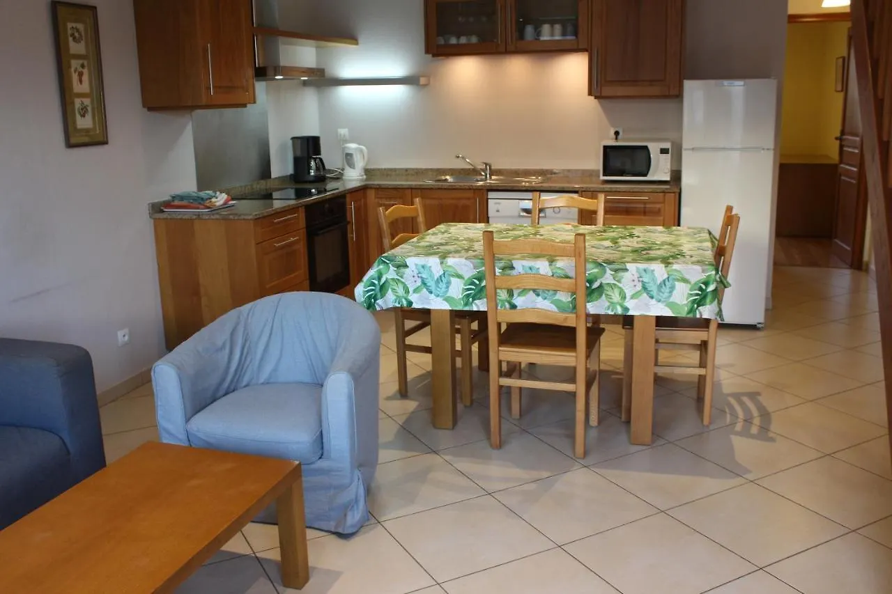 La Bullote - Gites - Paris Roissy Villeneuve-sous-Dammartin Holiday home