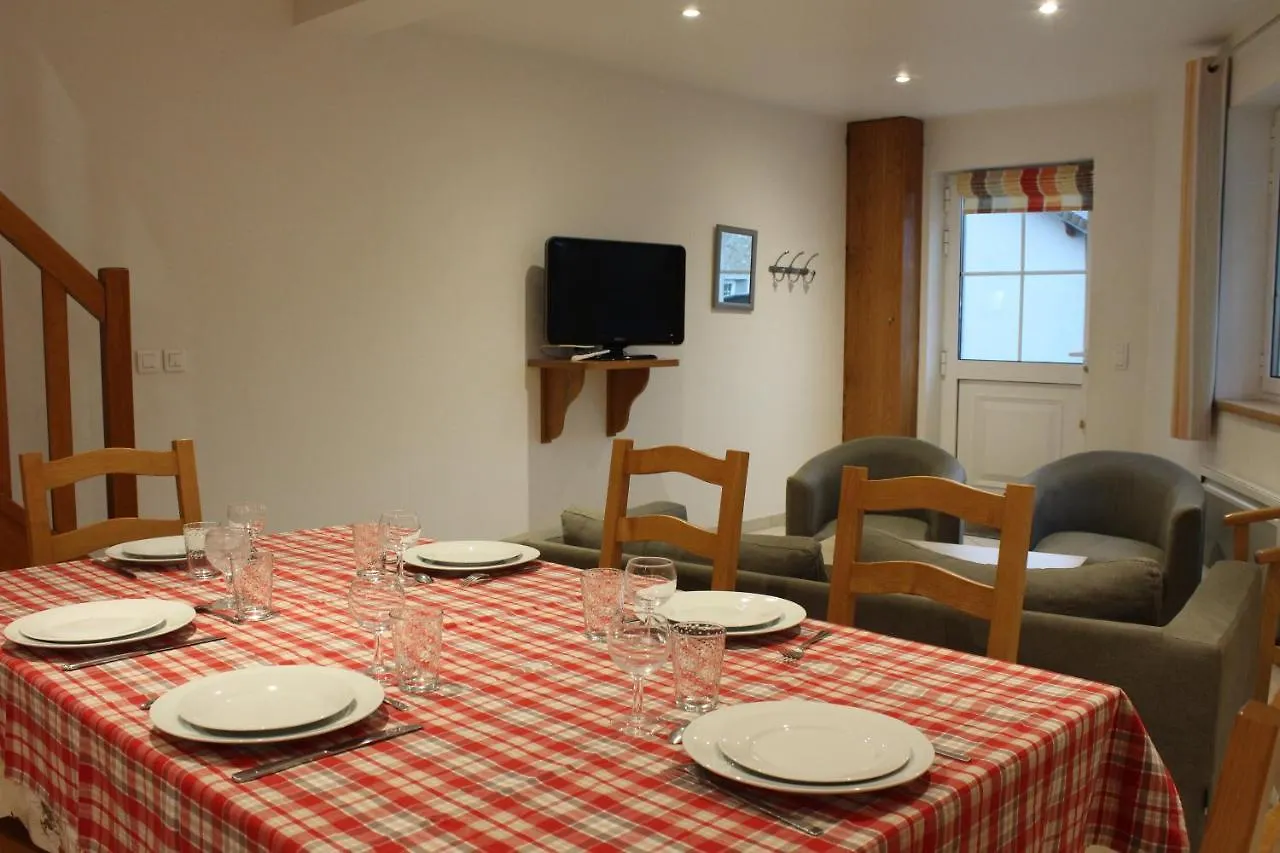 Holiday home La Bullote - Gites - Paris Roissy Villeneuve-sous-Dammartin