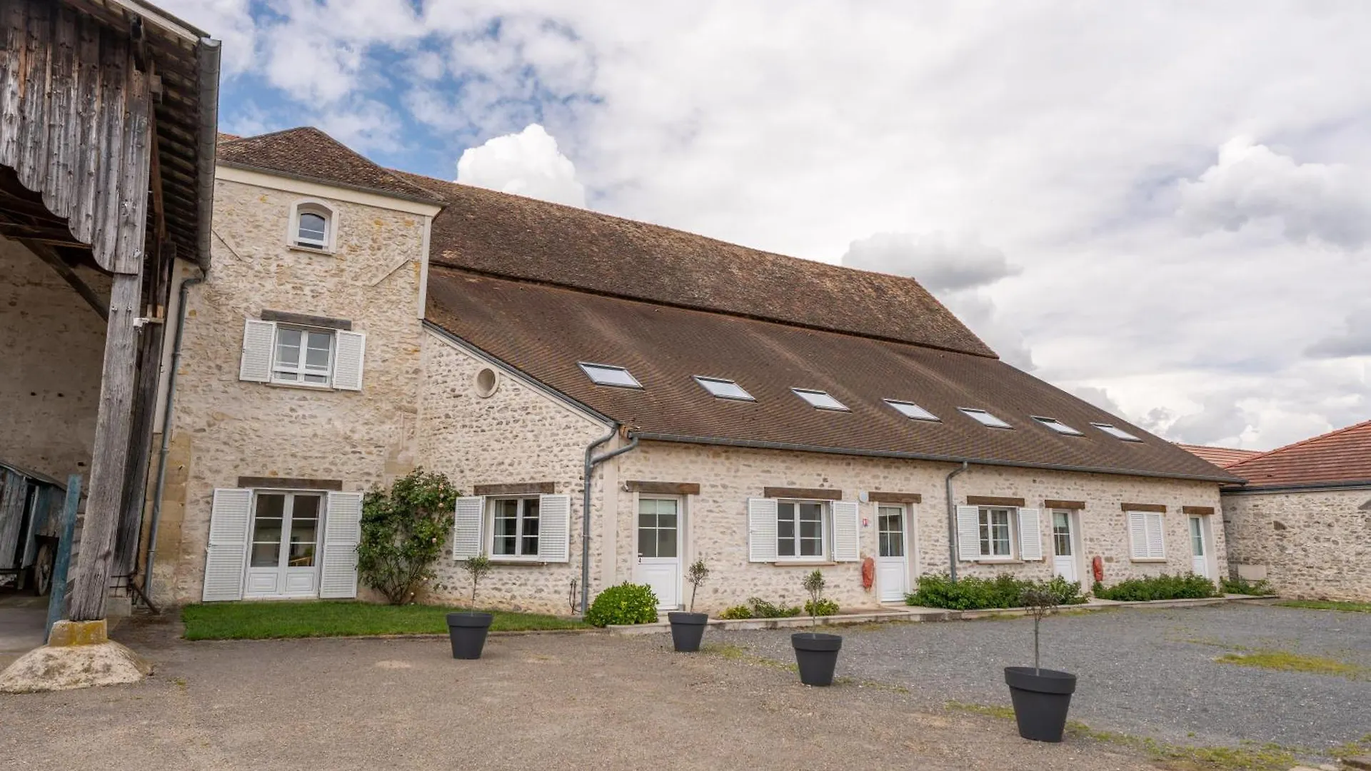 La Bullote - Gites - Paris Roissy Villeneuve-sous-Dammartin Holiday home