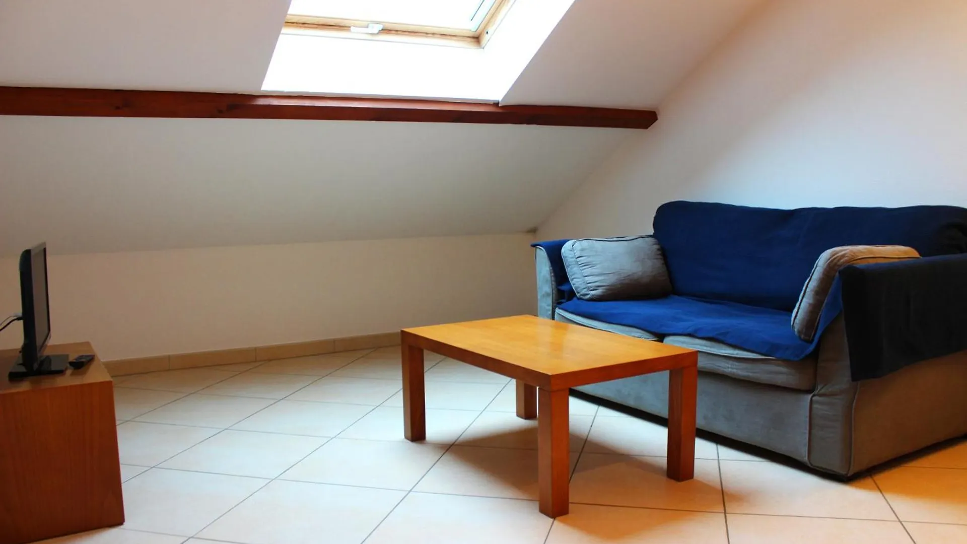 La Bullote - Gites - Paris Roissy Villeneuve-sous-Dammartin Holiday home